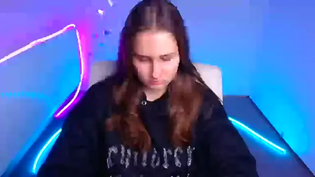 Stefanie Sweet online show from 24, 10, 2025