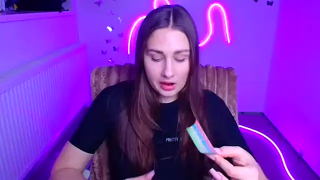 Stefanie Sweet online show from 15, 2, 2026