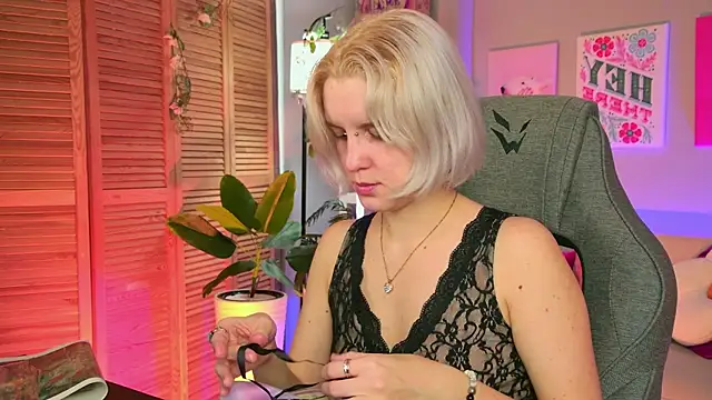 BethanyCloud online show from 20, 11, 2025