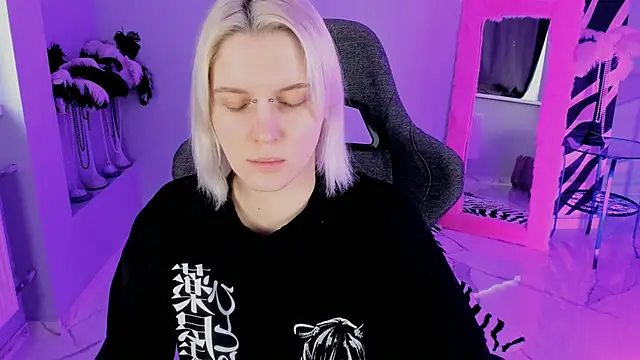 Snapshot of BethanyCloud chatting on 11, 2, 2026 BethanyCloud online show from 11, 2, 2026