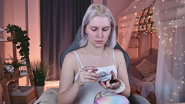 Snapshot of BethanyCloud chatting on 27, 3, 2026 BethanyCloud online show from 27, 3, 2026