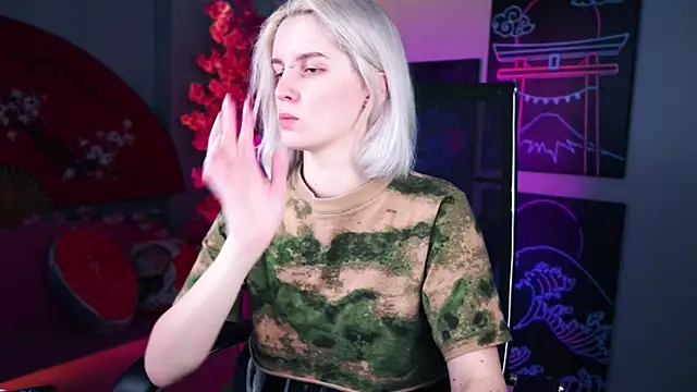 Snapshot of BethanyCloud chatting on 10, 4, 2026 BethanyCloud online show from 10, 4, 2026