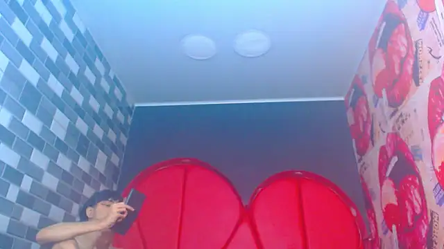 julessxcharlotte online show from 15, 1, 2026