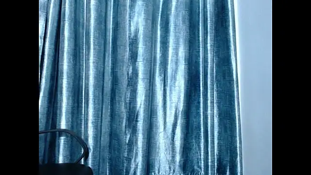 Snapshot of _kamyaa09 chatting on 23, 9, 2025  kamyaa09 online show from 23, 9, 2025