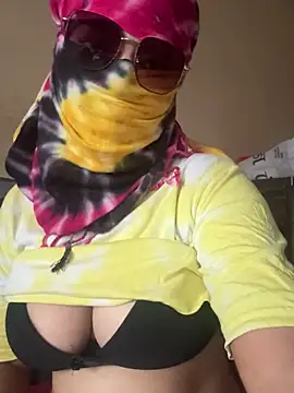 crazy111girl online show from 7, 2, 2026