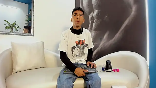 ender h0t online show from 25, 11, 2025