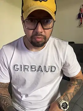 pareja sexo online show from 15, 10, 2025