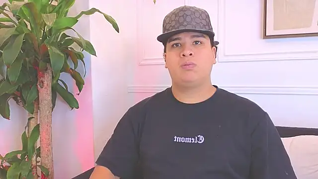 Naim Bennetsex online show from 26, 2, 2026