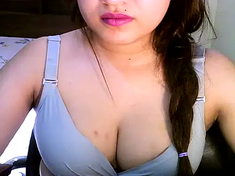 Snapshot of strip_vani chatting on 28, 5, 2026 strip vani online show from 28, 5, 2026