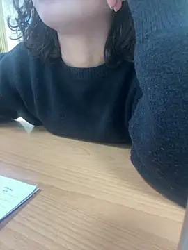 -NhaKy22 online show from 10, 2, 2026