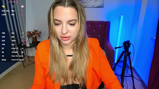 Snapshot of Emma__Ross chatting on 22, 6, 2026 Emma Ross online show from 22, 6, 2026