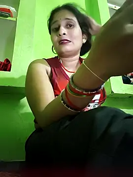 Snapshot of Hot-piuy chatting on 22, 9, 2025 Hot-piuy online show from 22, 9, 2025