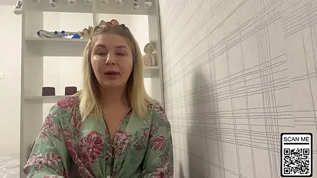 Blondie xoxoxo online show from 14, 1, 2026