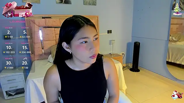 Snapshot of LICKY_LOV chatting on 3, 3, 2026 LICKY LOV online show from 3, 3, 2026