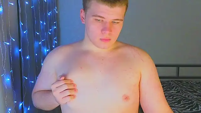 kittenmurr online show from 21, 12, 2025