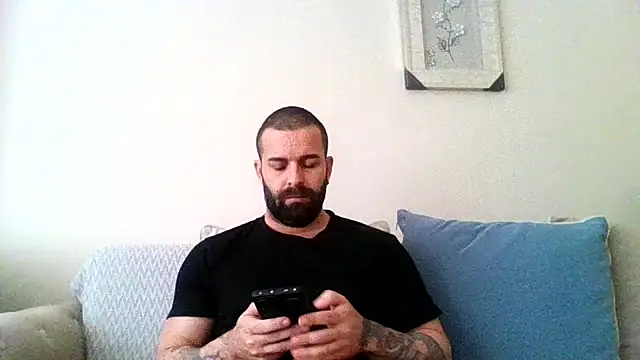 Snapshot of kean2365 chatting on 21, 4, 2026 kean2365 online show from 21, 4, 2026
