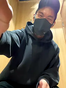 masucle216 online show from 28, 10, 2025