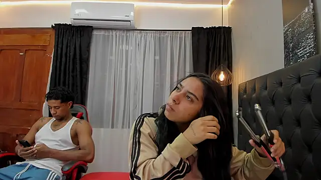 violet and myers online show from 21, 11, 2025