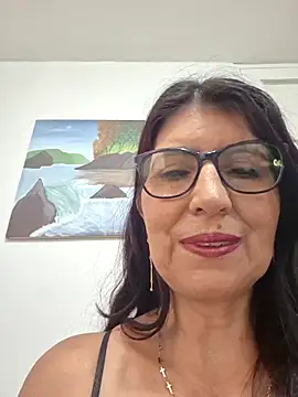 Snapshot of swity_foster chatting on 21, 5, 2026 swity foster online show from 21, 5, 2026
