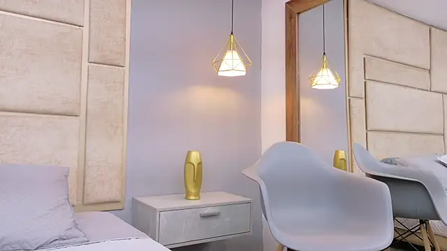 Snapshot of Ashley_HotGirl chatting on 17, 12, 2025 Ashley HotGirl online show from 17, 12, 2025