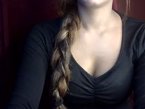 Snapshot of heartless_Queen chatting on 1, 11, 2025 heartless Queen online show from 1, 11, 2025