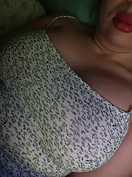 BunnyFoxy777 online show from 22, 12, 2025