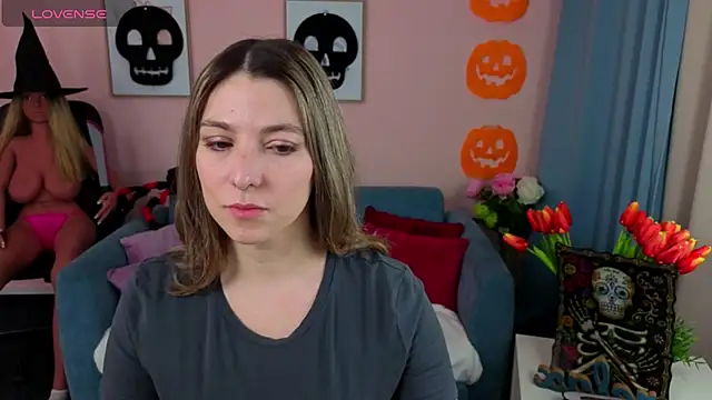 Snapshot of evafolver chatting on 23, 10, 2025 evafolver online show from 23, 10, 2025