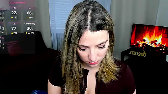 Snapshot of evafolver chatting on 15, 11, 2025 evafolver online show from 15, 11, 2025