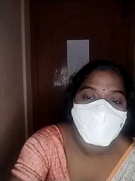 Snapshot of Megha_21 chatting on 1, 10, 2025 Megha 21 online show from 1, 10, 2025