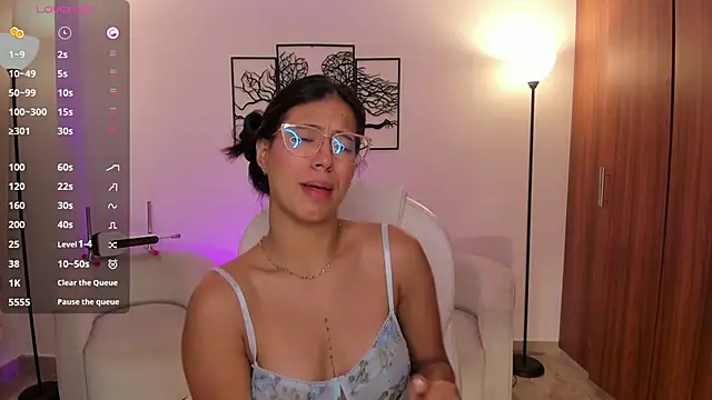 raven stonee online show from 17, 11, 2025