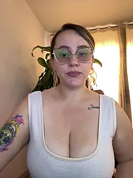 CurvyLust x online show from 20, 4, 2026