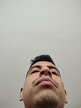 Snapshot of Juann-cock chatting on 13, 3, 2026 Juann-cock online show from 13, 3, 2026