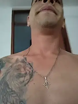 Snapshot of Juann-cock chatting on 5, 4, 2026 Juann-cock online show from 5, 4, 2026