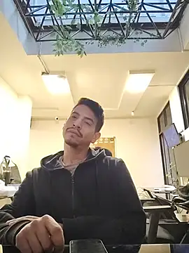 Snapshot of Juann-cock chatting on 16, 5, 2026 Juann-cock online show from 16, 5, 2026