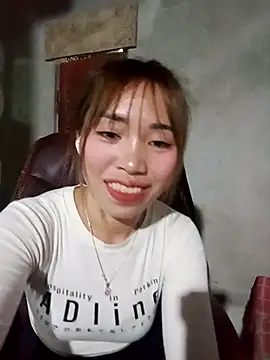 Snapshot of sulove_xx chatting on 8, 4, 2026 sulove xx online show from 8, 4, 2026
