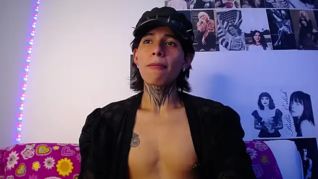 Snapshot of bellamy_095 chatting on 12, 2, 2026 bellamy 095 online show from 12, 2, 2026