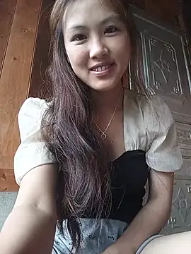 Snapshot of May_nhi chatting on 12, 6, 2026 May nhi online show from 12, 6, 2026
