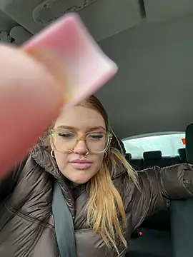 MysteriousMylaX online show from 5, 2, 2026