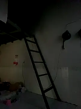 linh21107 online show from 25, 9, 2025