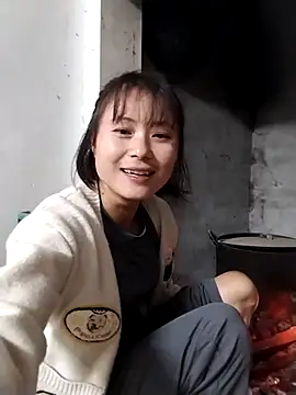 linda bae00 online show from 18, 11, 2025