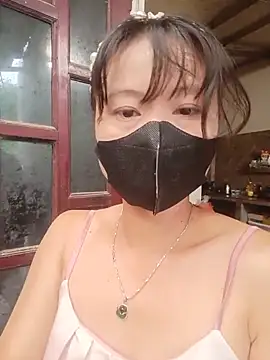 Snapshot of linda_bae00 chatting on 18, 6, 2026 linda bae00 online show from 18, 6, 2026