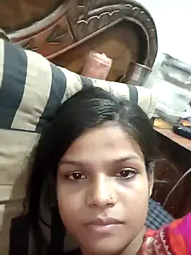 Komal0099 online show from 3, 11, 2025