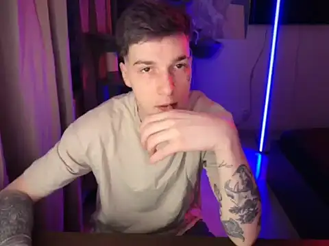 Snapshot of davesinner chatting on 2, 3, 2026 davesinner online show from 2, 3, 2026