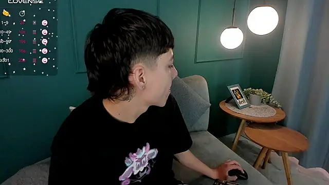 Snapshot of oblivion_deku chatting on 25, 6, 2026 oblivion deku online show from 25, 6, 2026