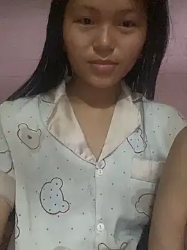 Snapshot of milo_bae chatting on 20, 4, 2026 milo bae online show from 20, 4, 2026