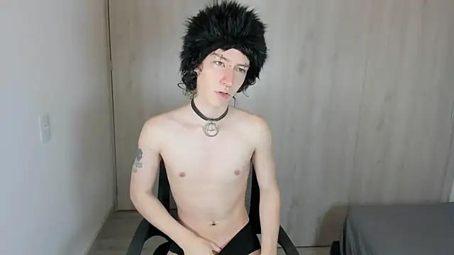 Snapshot of v3niceb1tch chatting on 14, 11, 2025 v3niceb1tch online show from 14, 11, 2025