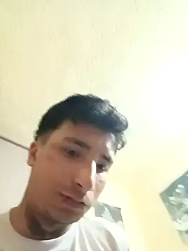 Snapshot of derek_devil24 chatting on 16, 4, 2026 derek devil24 online show from 16, 4, 2026