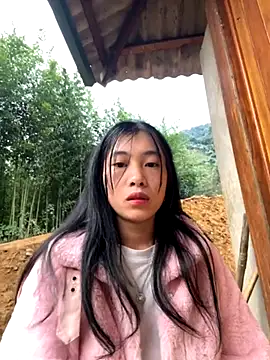 EmLy02 online show from 16, 11, 2025