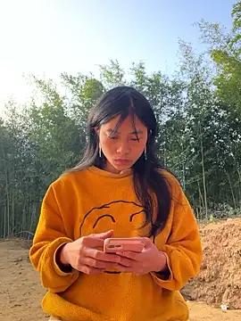 EmLy02 online show from 18, 1, 2026