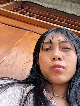 EmLy02 online show from 15, 2, 2026